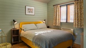 Photo 18- click for photo gallery